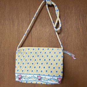 SMALL YELLOW VERA BRADLEY PURSE